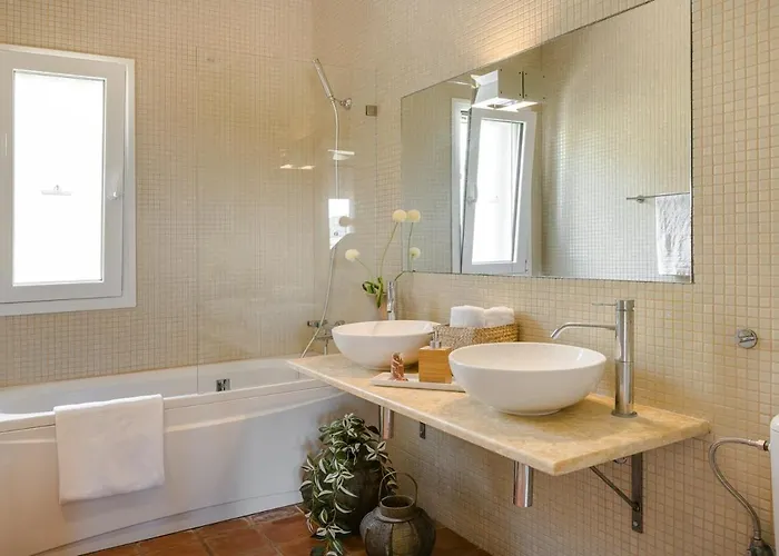 Ribbons By Select Вилла Кателиос