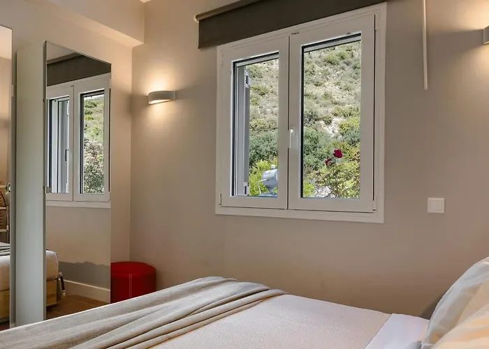 Ribbons By Select Kateliósz